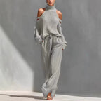 Long-Sleeve Turtleneck Top & Pants Set – Elegant 2-Piece